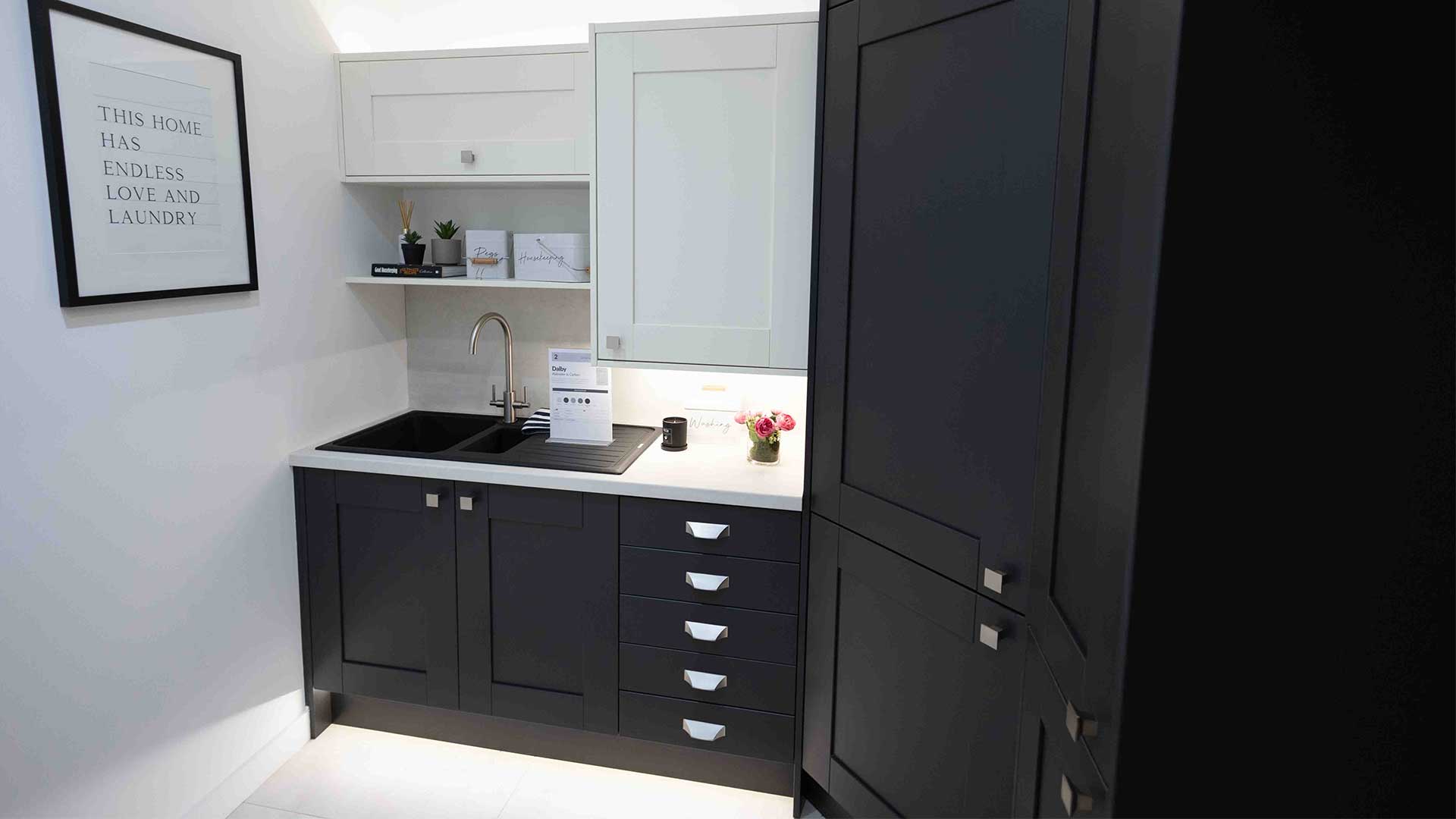 Dalby Alabaster & Carbon